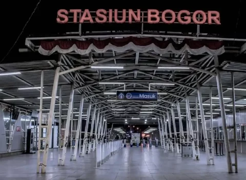 wisata dekat stasiun bogor