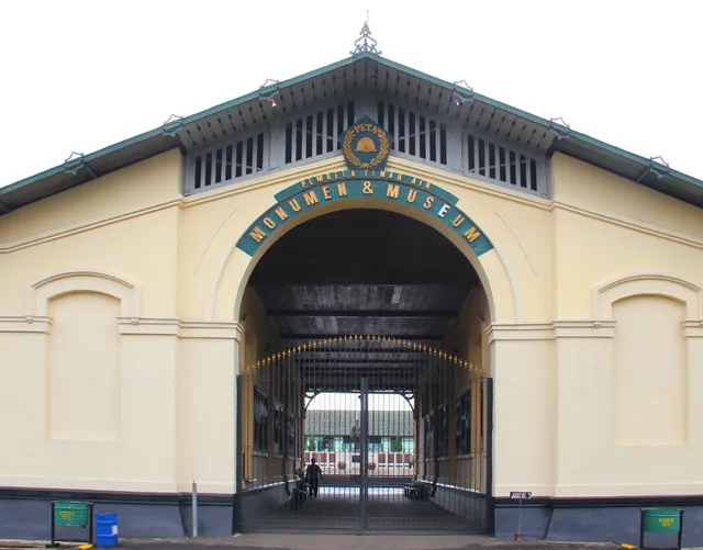 wisata dekat stasiun bogor