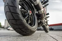 tekanan ban motor