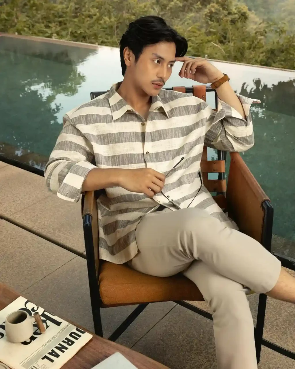 outfit pantai pria