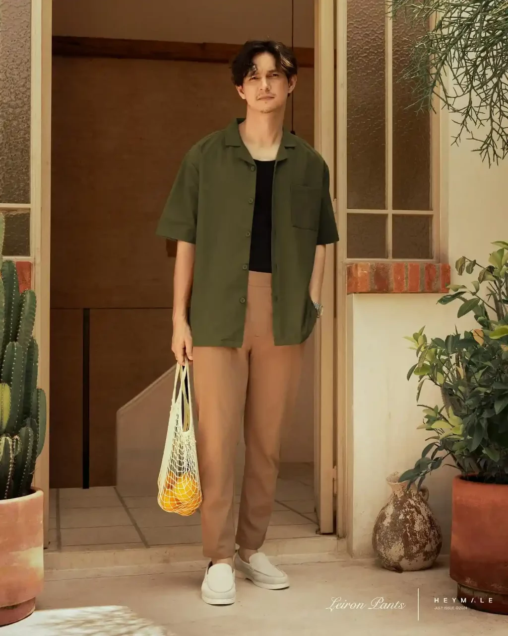 outfit pantai pria