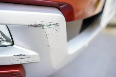 cara menghilangkan baret mobil