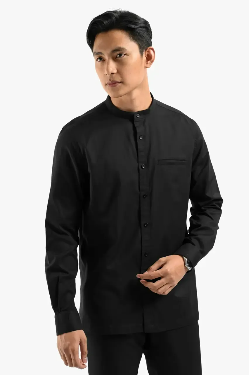 celana army cocok dengan baju warna apa