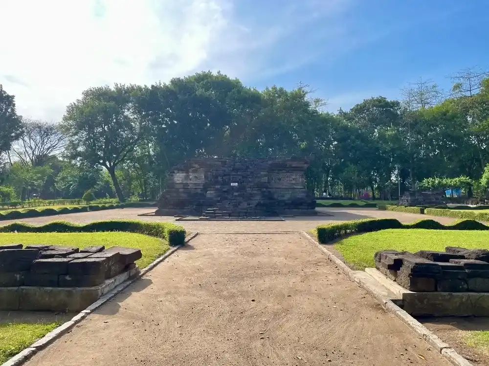 tempat wisata kediri