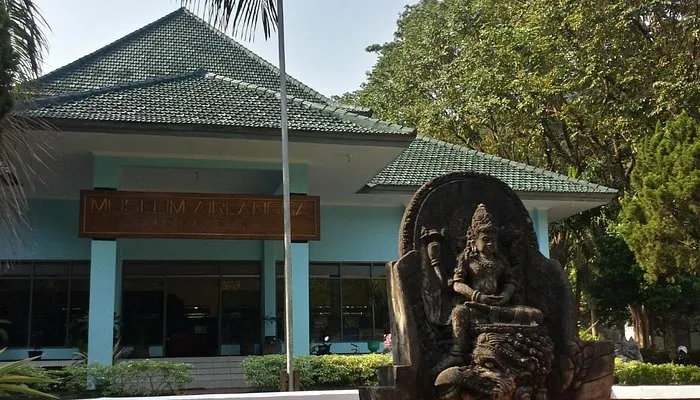 tempat wisata kediri